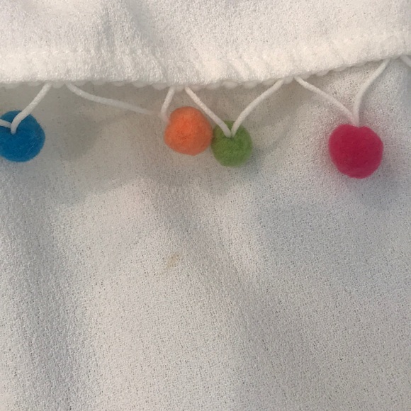 Off the shoulder Pom Pom shirt - Picture 3 of 4